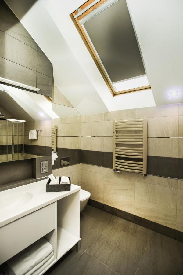 Hotel Inter Bielany Wrocławskie Εξωτερικό φωτογραφία